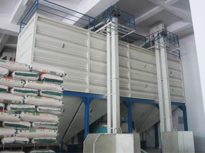 鋼板倉-全自動(dòng)出倉機-固定式糧食扦樣機